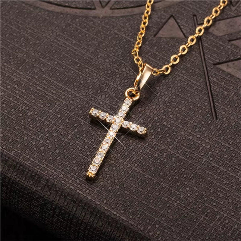 Fashion Female Cross Pendants Dropshipping Gold Black Color Stainless Steel Jesus Cross Pendant Necklace Jewelry for Men/Women